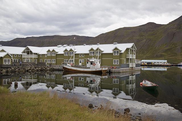 20180916072519-2d070b9b